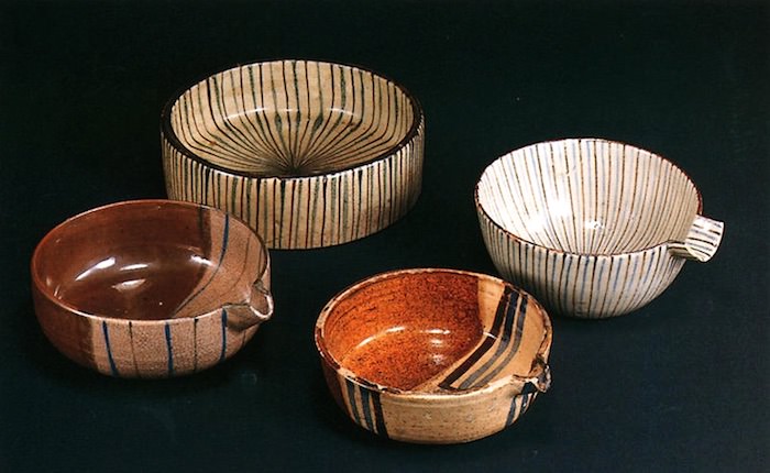 江戸時代中期につくられた縞模様の食器