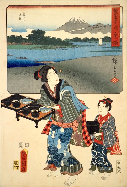 食事のお膳を運ぶ江戸時代の女性（『双筆五十三次』「平塚」より、三代歌川豊国 画）