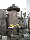 梶川与惣兵衛の墓（天徳院、東京都中野区）